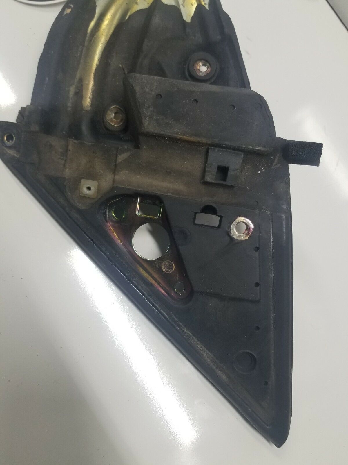 94 - 01 Acura Integra sedan RH passenger Side View mirror mount bracket OEM GSR