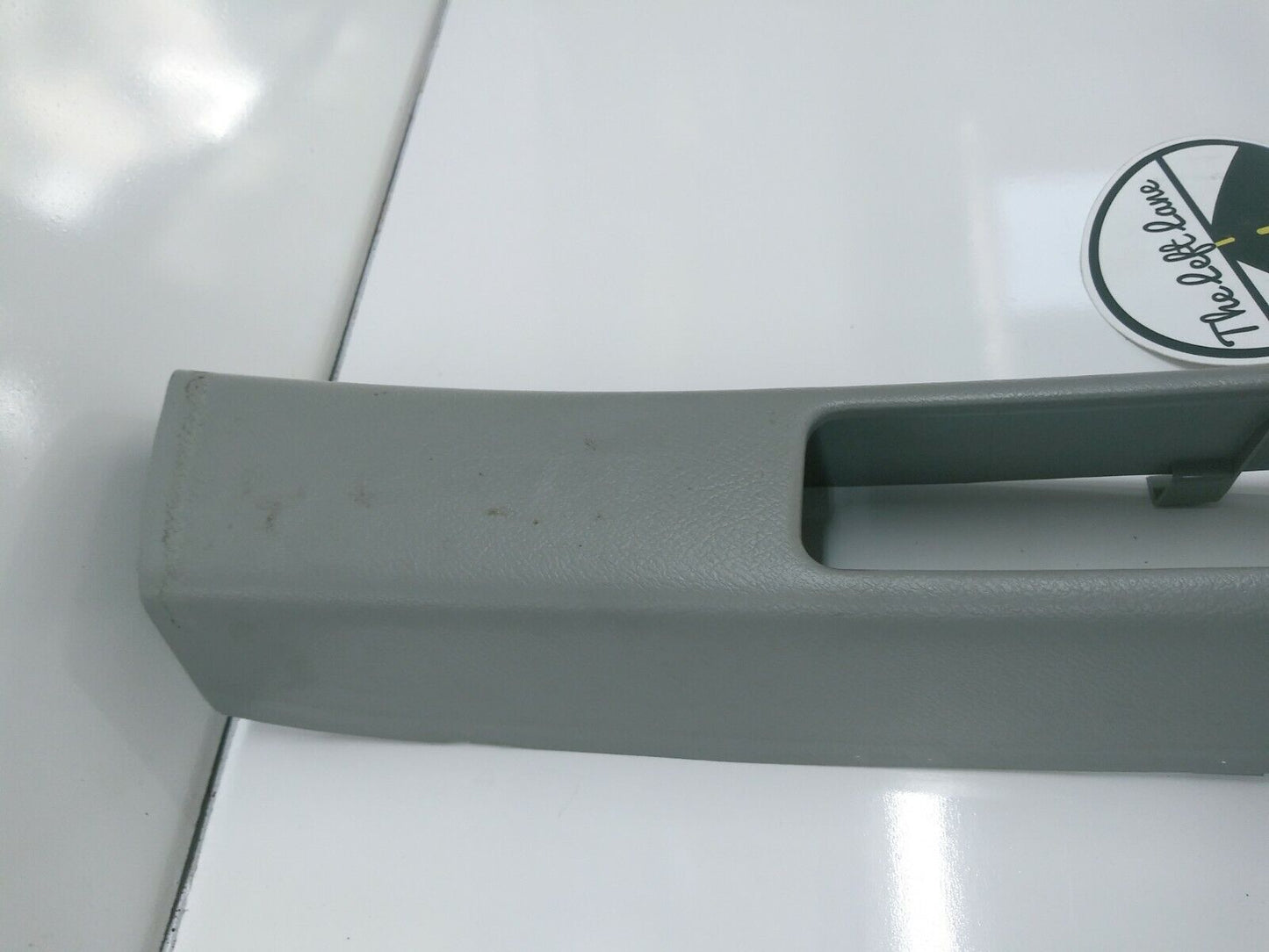 94 - 01 Acura Integra Sedan RH Left Driver B center Pillar Upper Seat Belt Trim