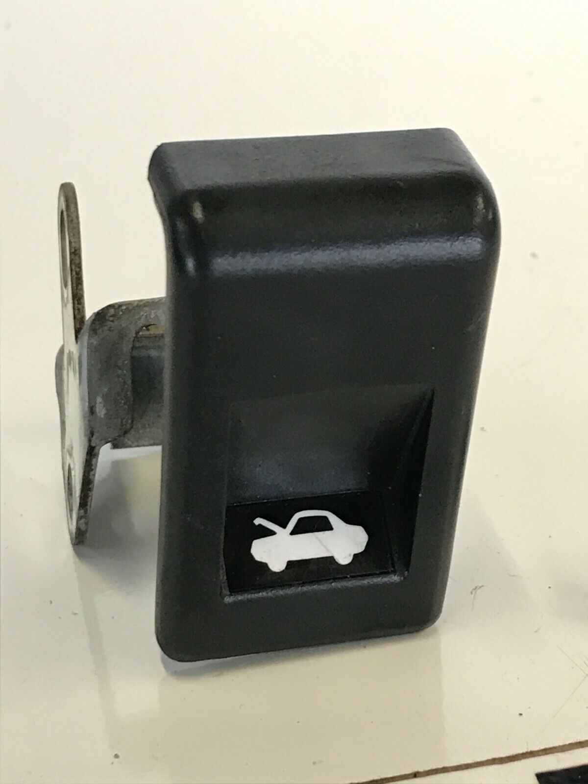 94-01 ACURA INTEGRA OEM HONDA DC2 DC4 HOOD RELEASE LEVER BLACK