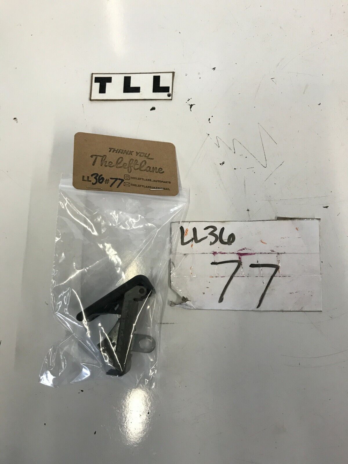 94-01 ACURA INTEGRA OEM HONDA DC2 DC4 HOOD RELEASE LEVER BLACK