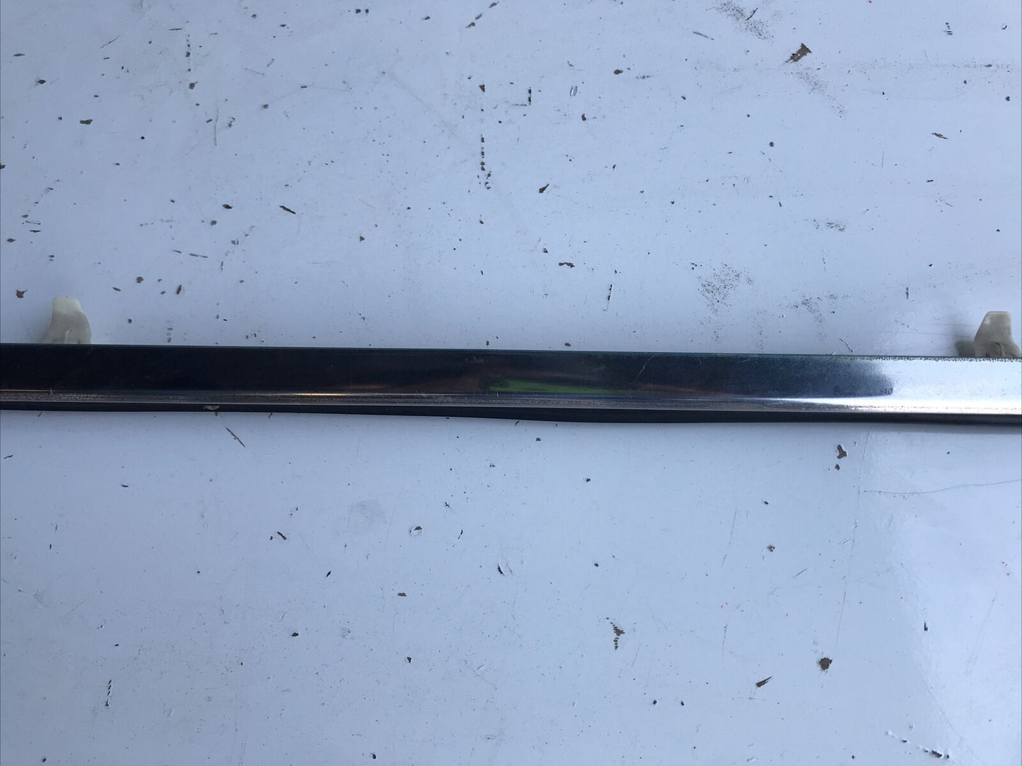 1998 Acura Integra Coupe RH Door Exterior window scrapper trim