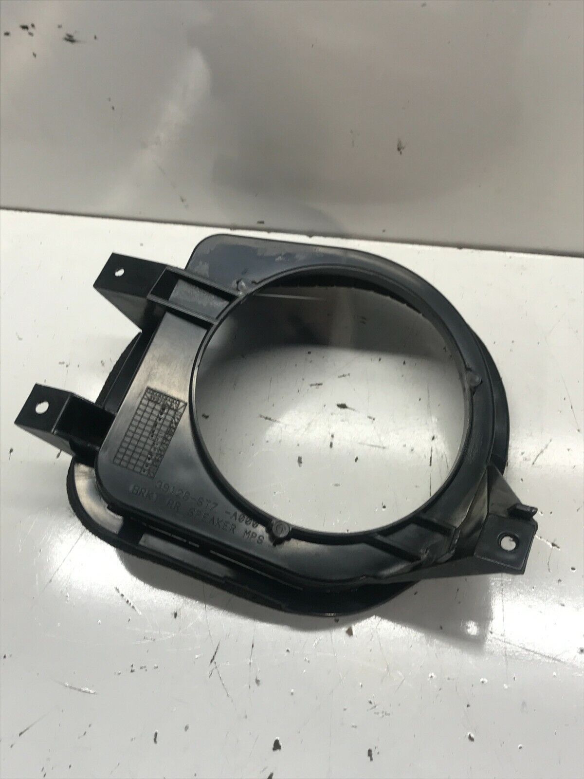 94-01 ACURA INTEGRA REAR SPEAKER POD BRACKET HOLDER RIGHT COUPE OEM 2DR