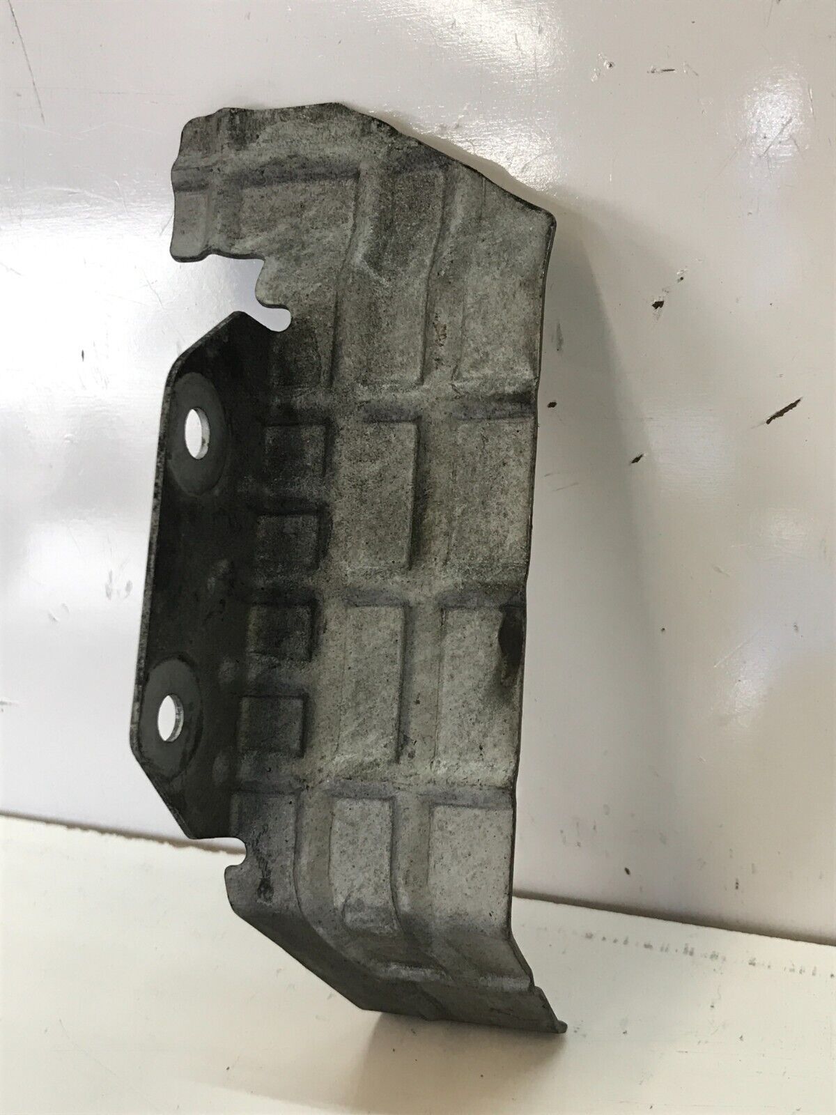 94-01 ACURA INTEGRA Heat Shield Bracket Small