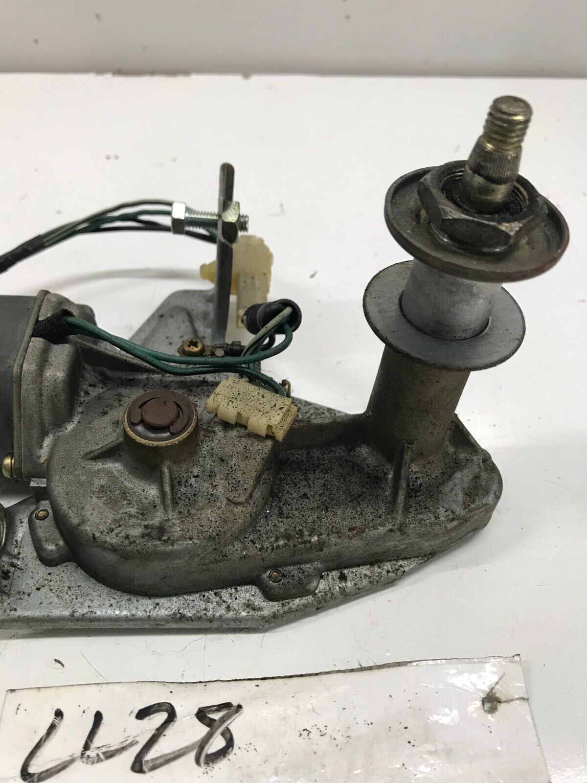 94-01 ACURA INTEGRA REAR WINDSHIELD WIPER ARM MOTOR ACTUATOR COUPE OEM