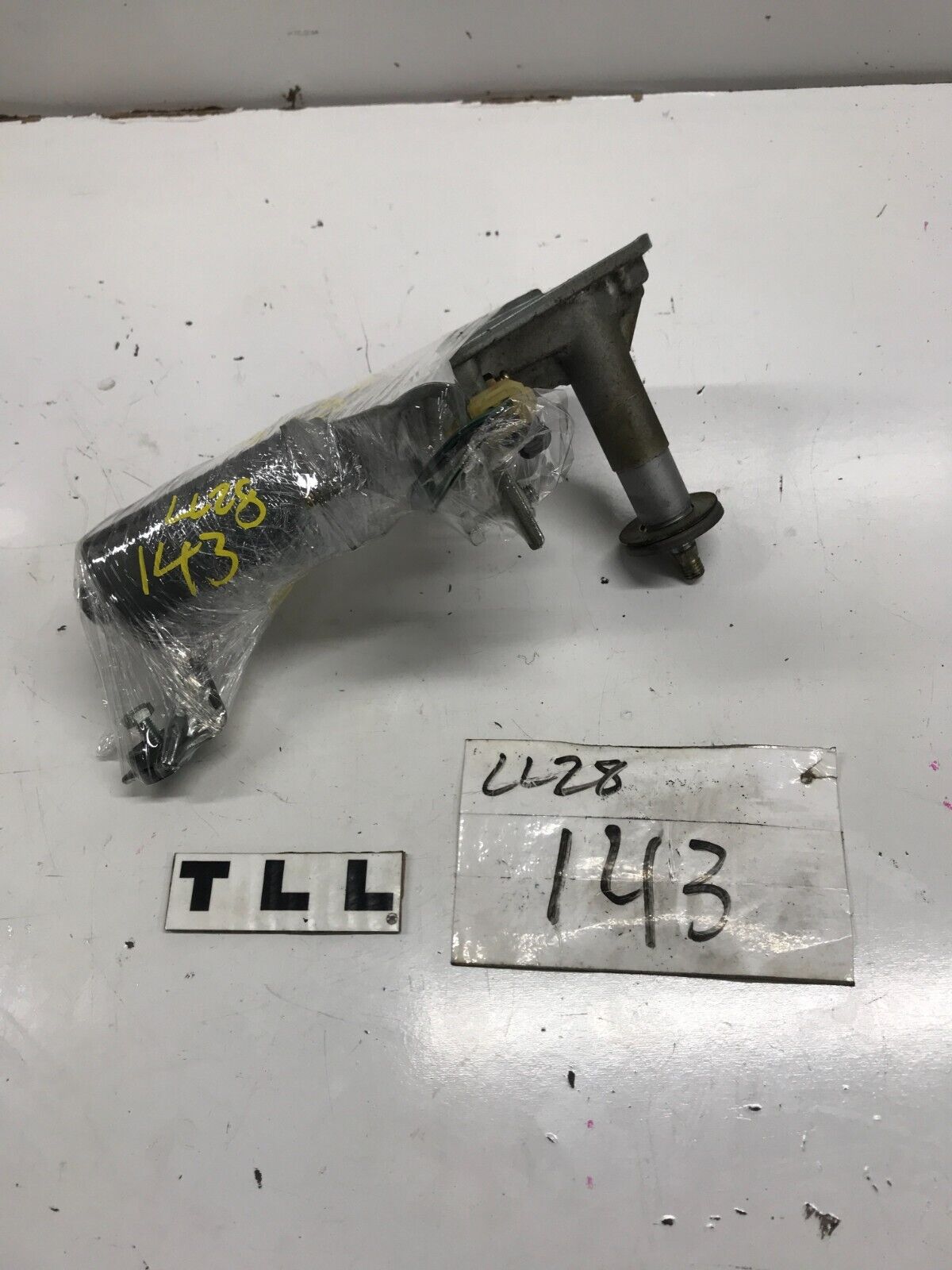 94-01 ACURA INTEGRA REAR WINDSHIELD WIPER ARM MOTOR ACTUATOR COUPE OEM