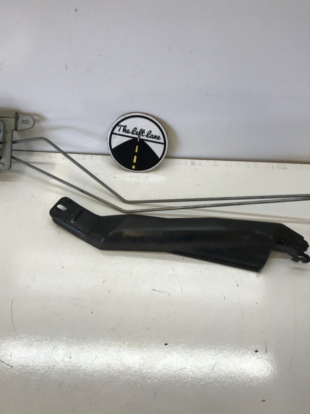94-01 Acura Integra Coupe RH Pass. Side Interior Door Handle Tan Lock Rods OEM