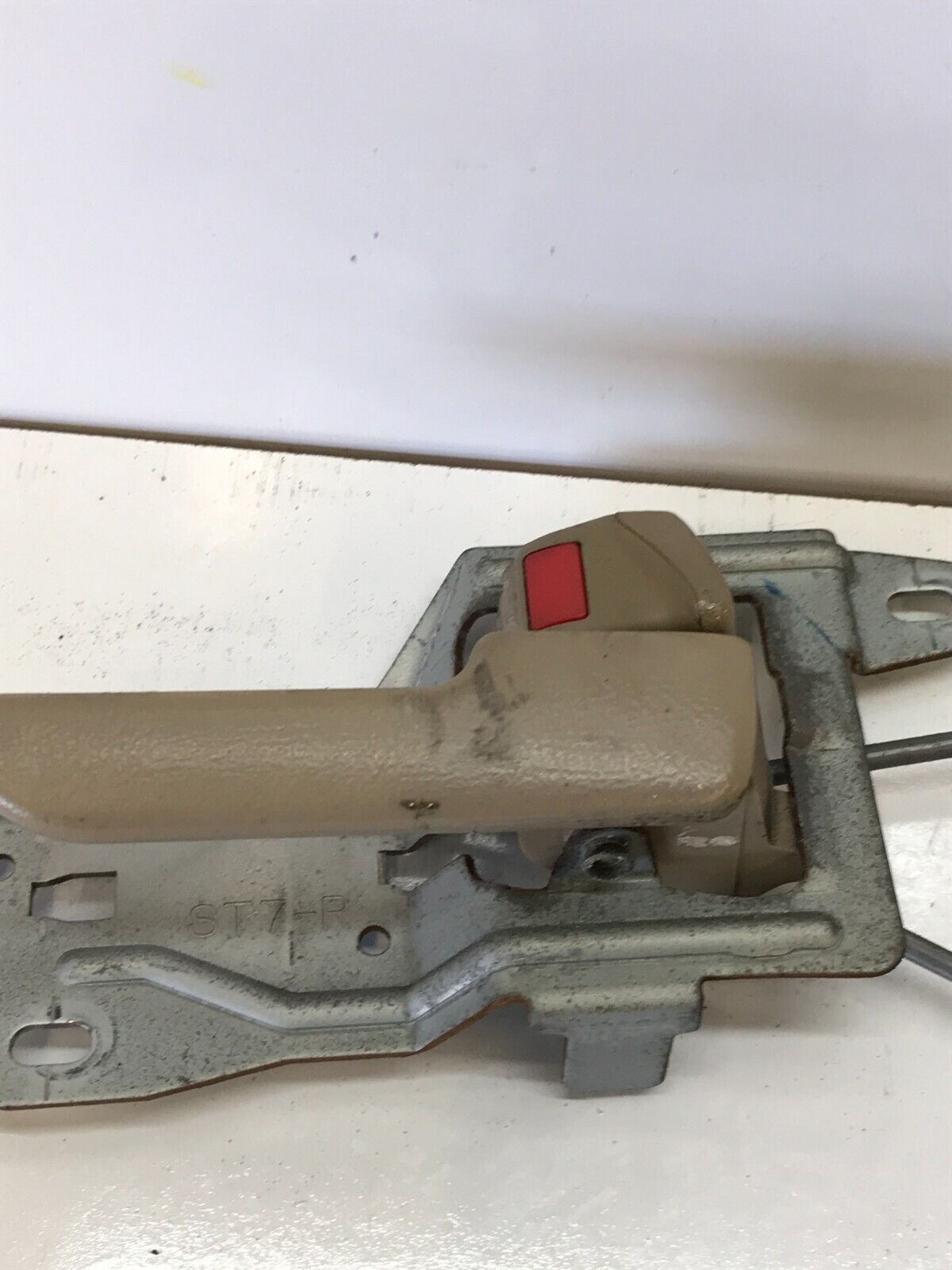 94-01 Acura Integra Coupe RH Pass. Side Interior Door Handle Tan Lock Rods OEM