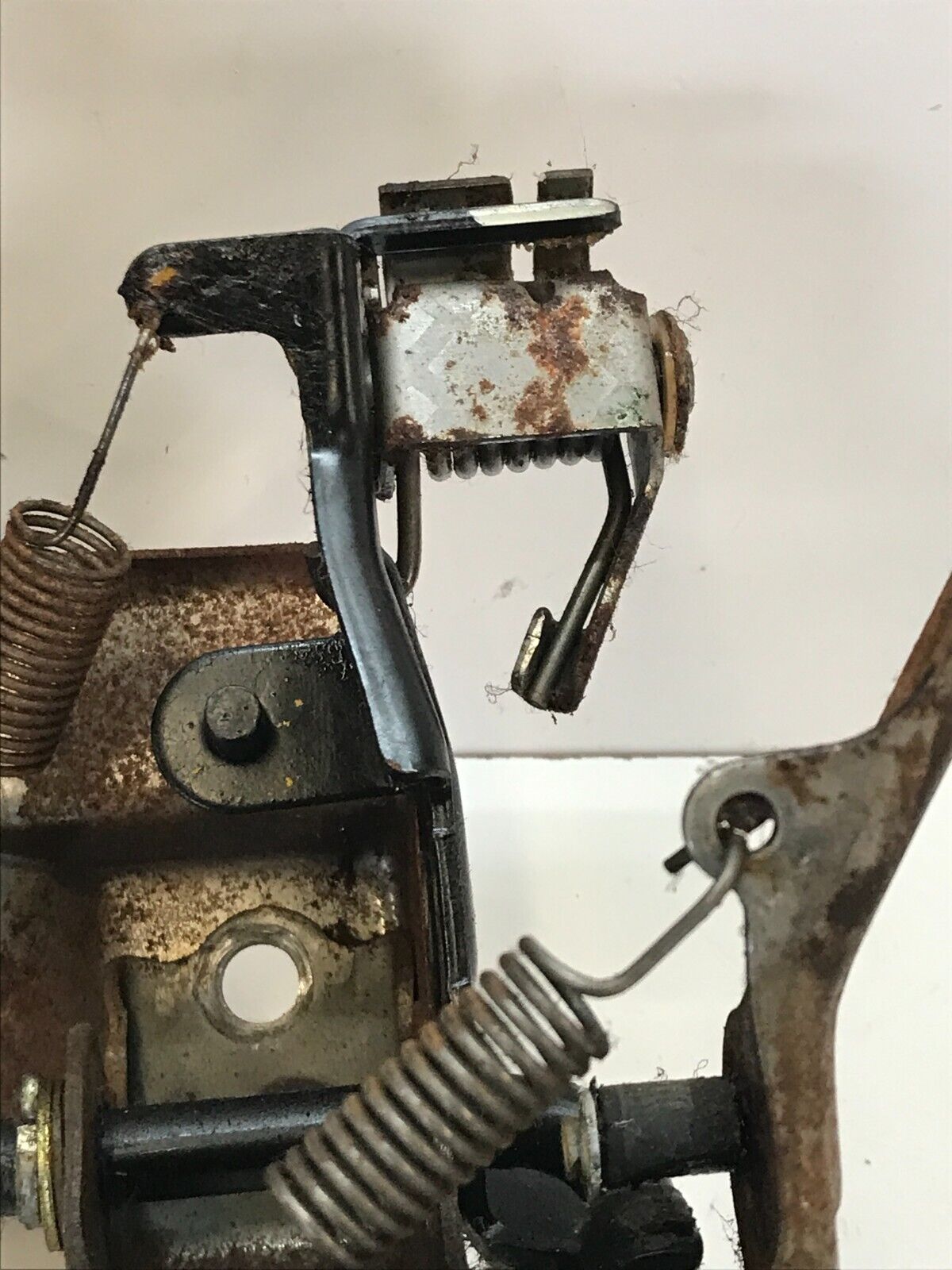94-01 ACURA INTEGRA AUTOMATIC TRANSMISSION MODEL - GAS AND BRAKE PEDAL OEM