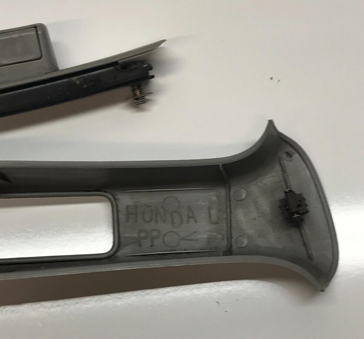 94 - 01 Acura Integra Sedan LH Left Driver B Pillar Upper Seat Belt Trim Grey