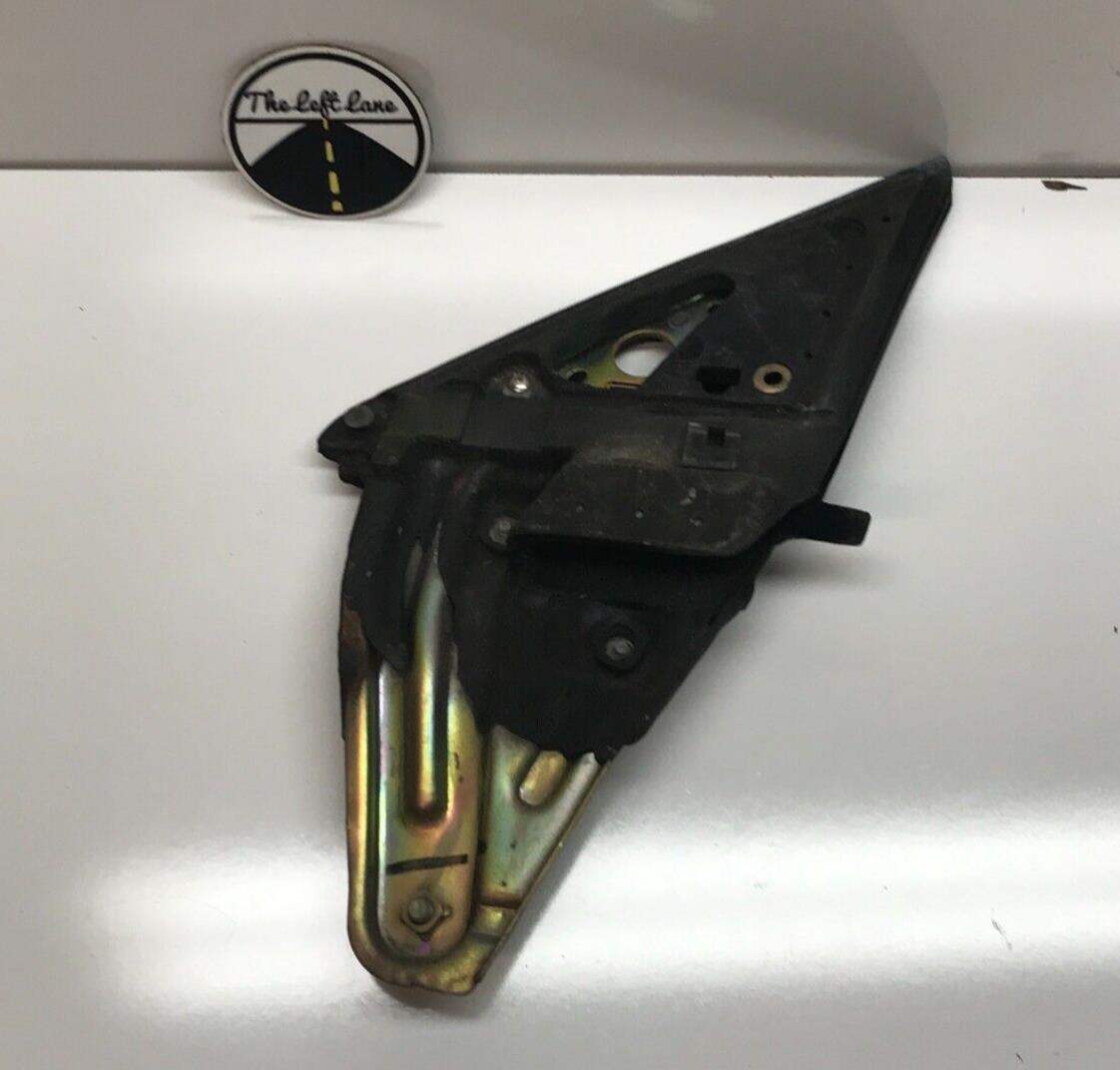 94 - 01 Acura Integra Sedan LH Driver Side View Mirror Mount Bracket OEM GSR