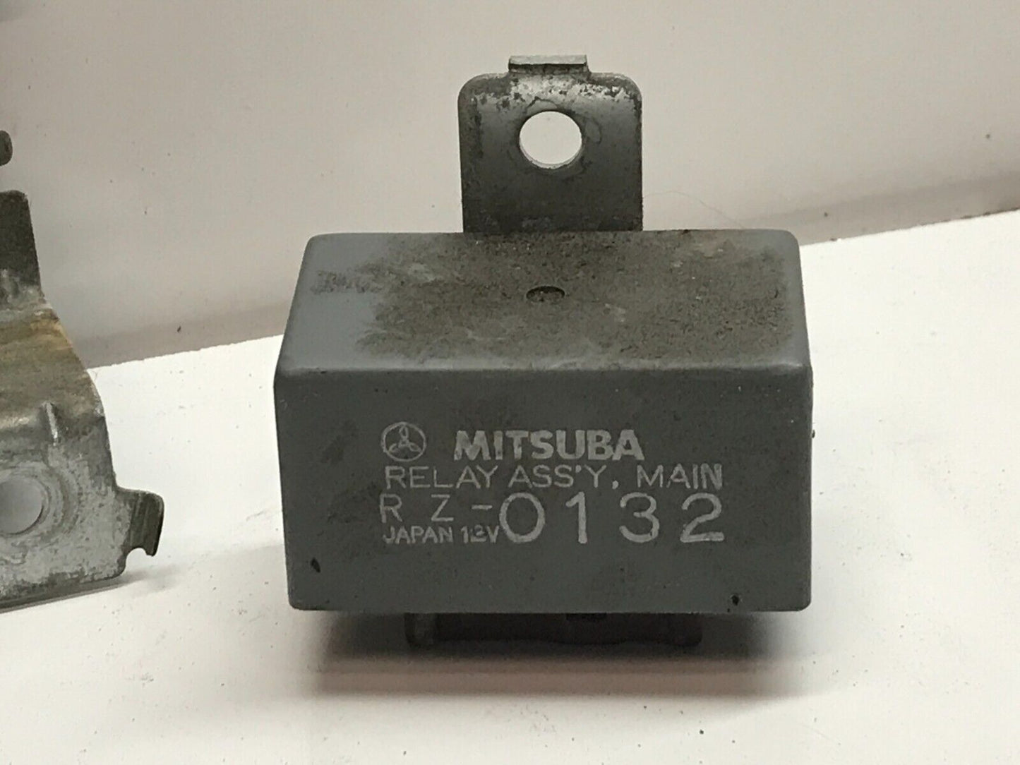 94-01 Acura Integra Sedan ABS Control Unit & Main Relay Asssy. OEM