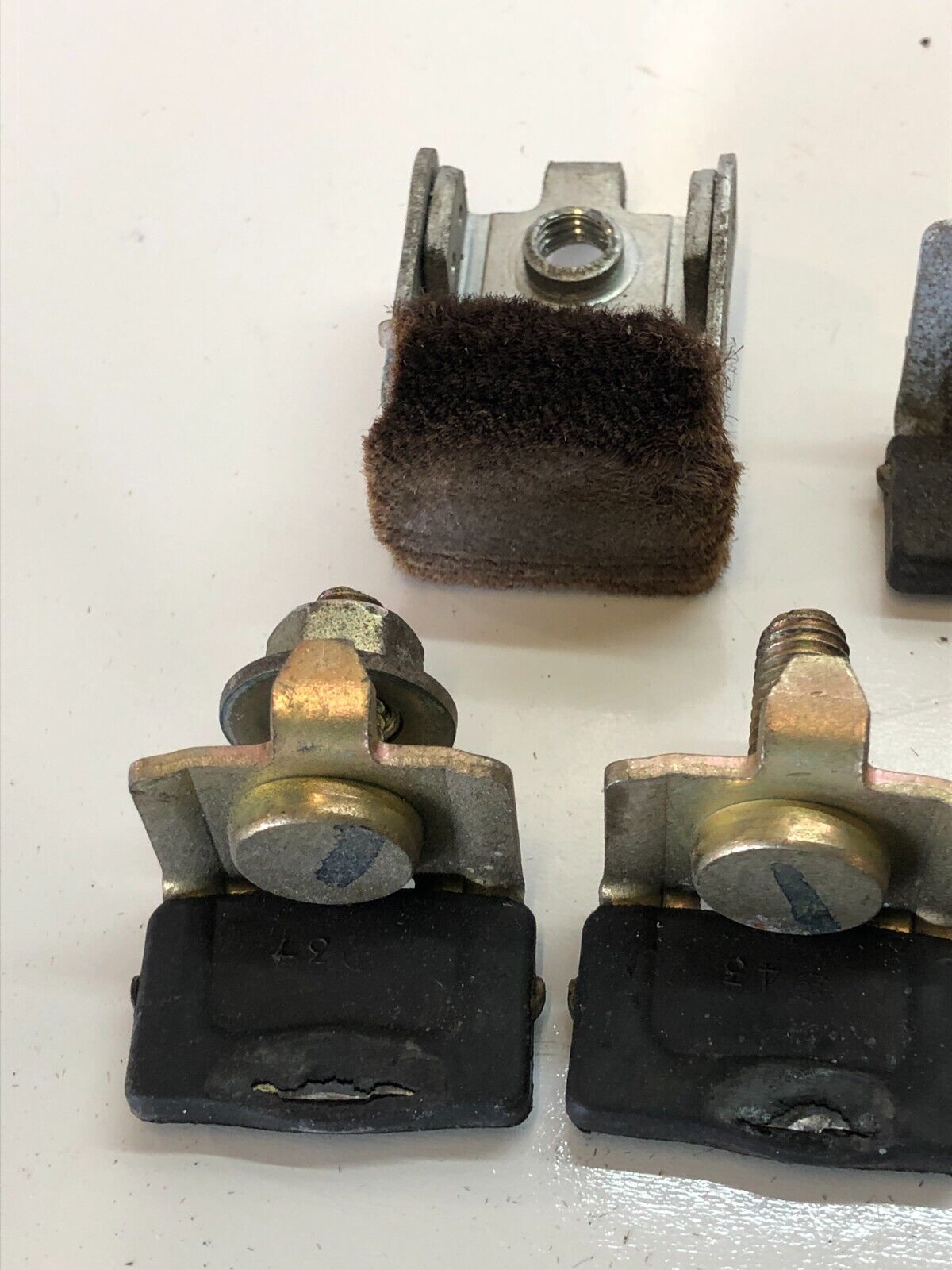 94 - 01 Acura Integra Window Felt Guide Stay Brackets Hardware