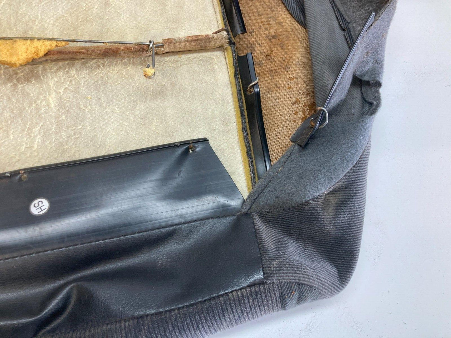 94 - 01 Acura Integra Front Right RH Seat Lower Cloth Skin OEM