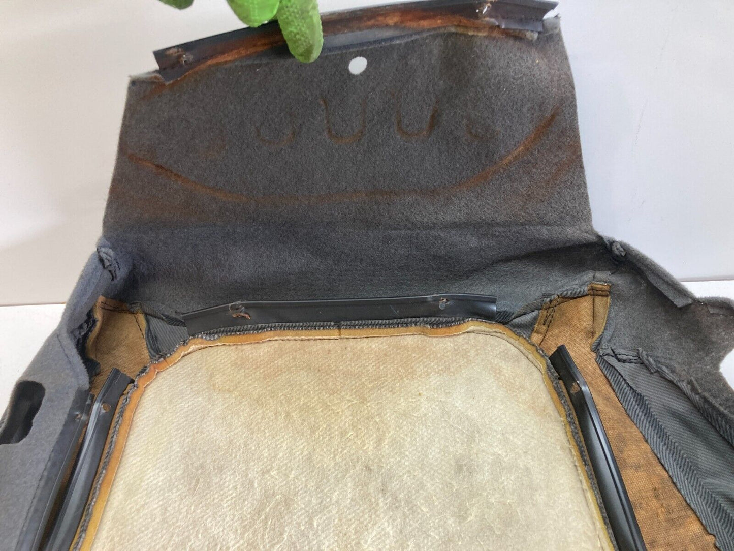 94 - 01 Acura Integra Front Right RH Seat Lower Cloth Skin OEM