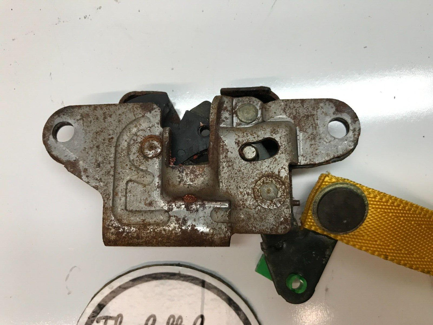 94-01 ACURA INTEGRA Sedan Emergency Trunk Latch OEM