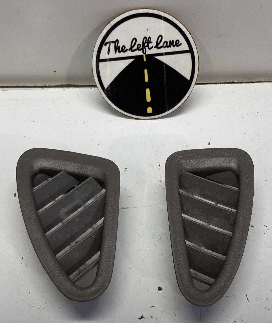 94 - 01 ACURA INTEGRA UPPER DASH VENTS LH RH SET PAIR TAN OEM