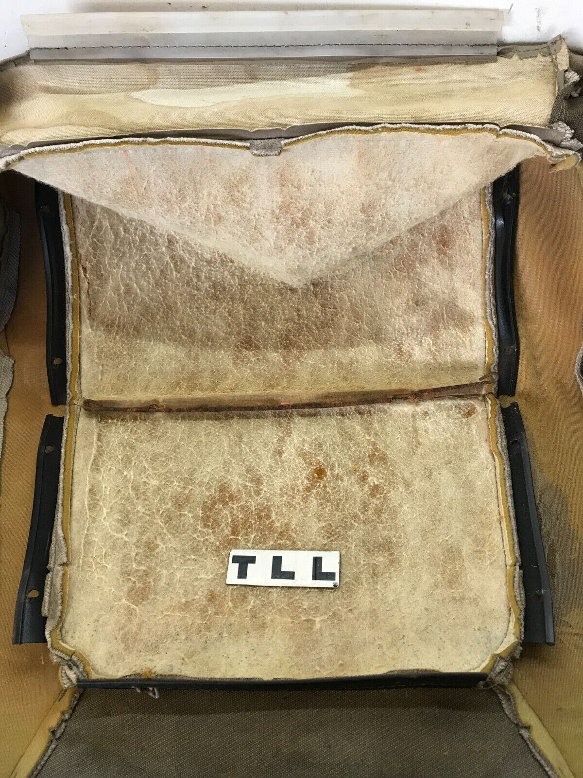 94 - 01 Acura Integra Front Left Driver Seat Lower Cloth Skin OEM TAN