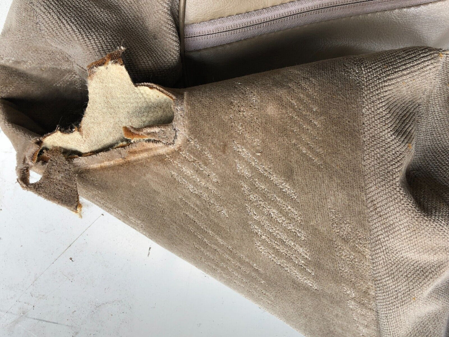 94 - 01 Acura Integra Front Right Passenger Seat Upper Cloth Skin OEM