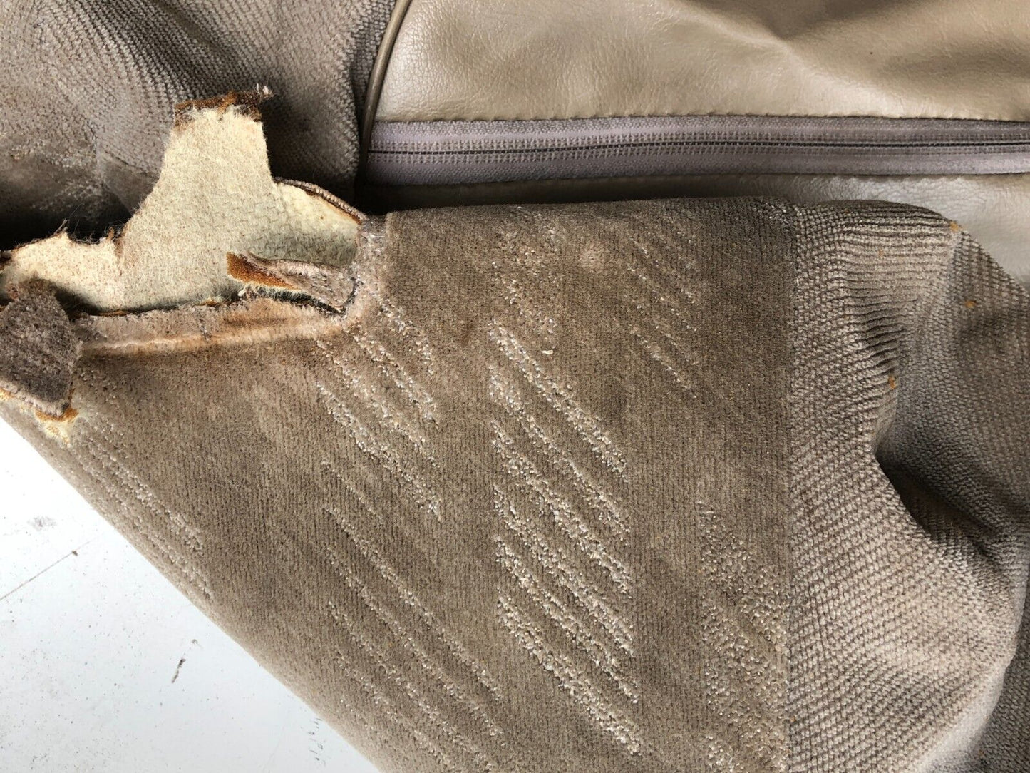 94 - 01 Acura Integra Front Right Passenger Seat Upper Cloth Skin OEM