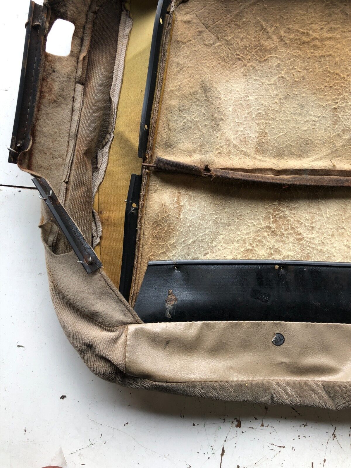 94 - 01 Acura Integra Front Right Passenger Lower Seat Cloth Skin OEM
