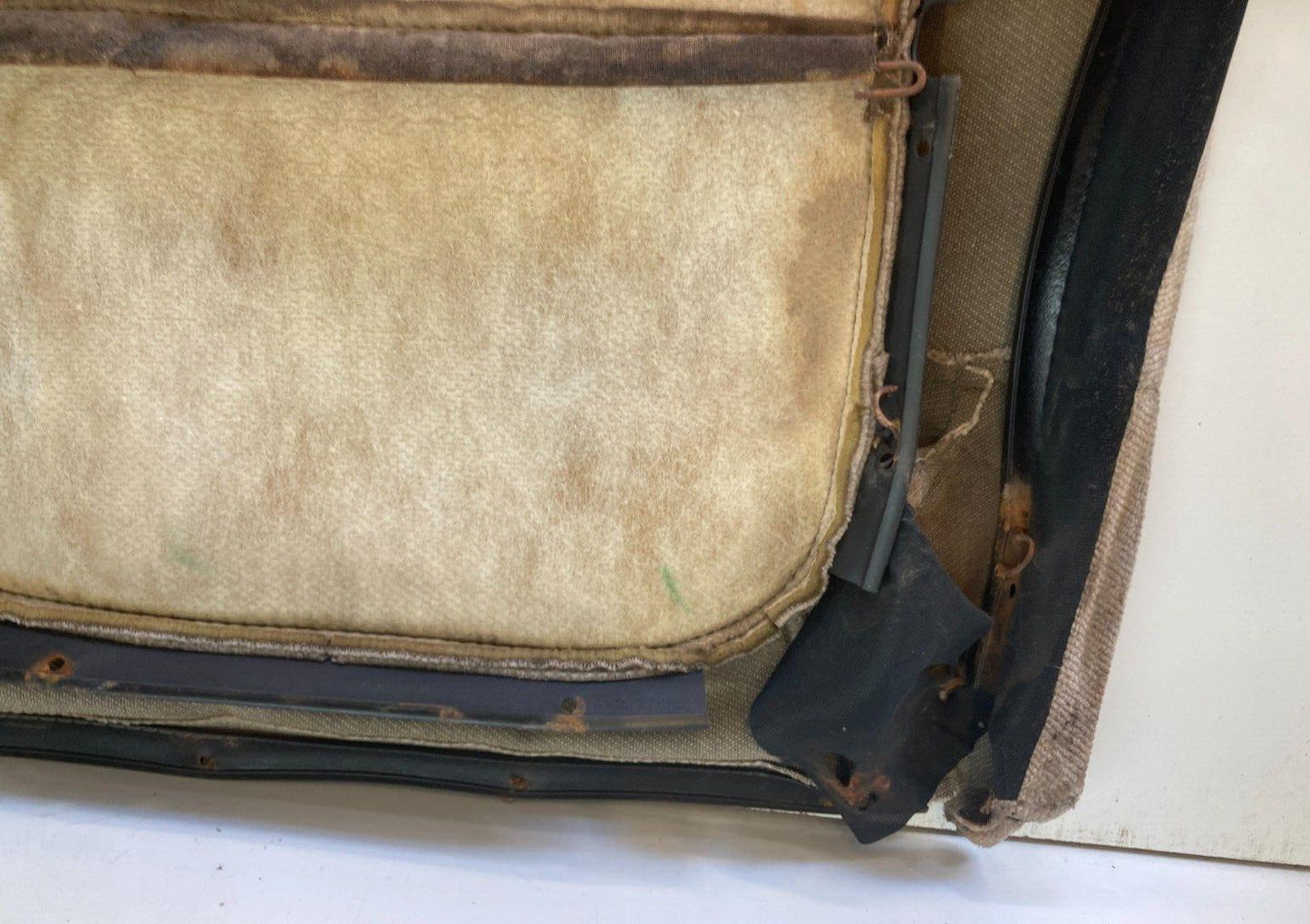 94 - 01 Acura Integra REAR Seat Lower Cloth Skin SET LH RH TAN OEM