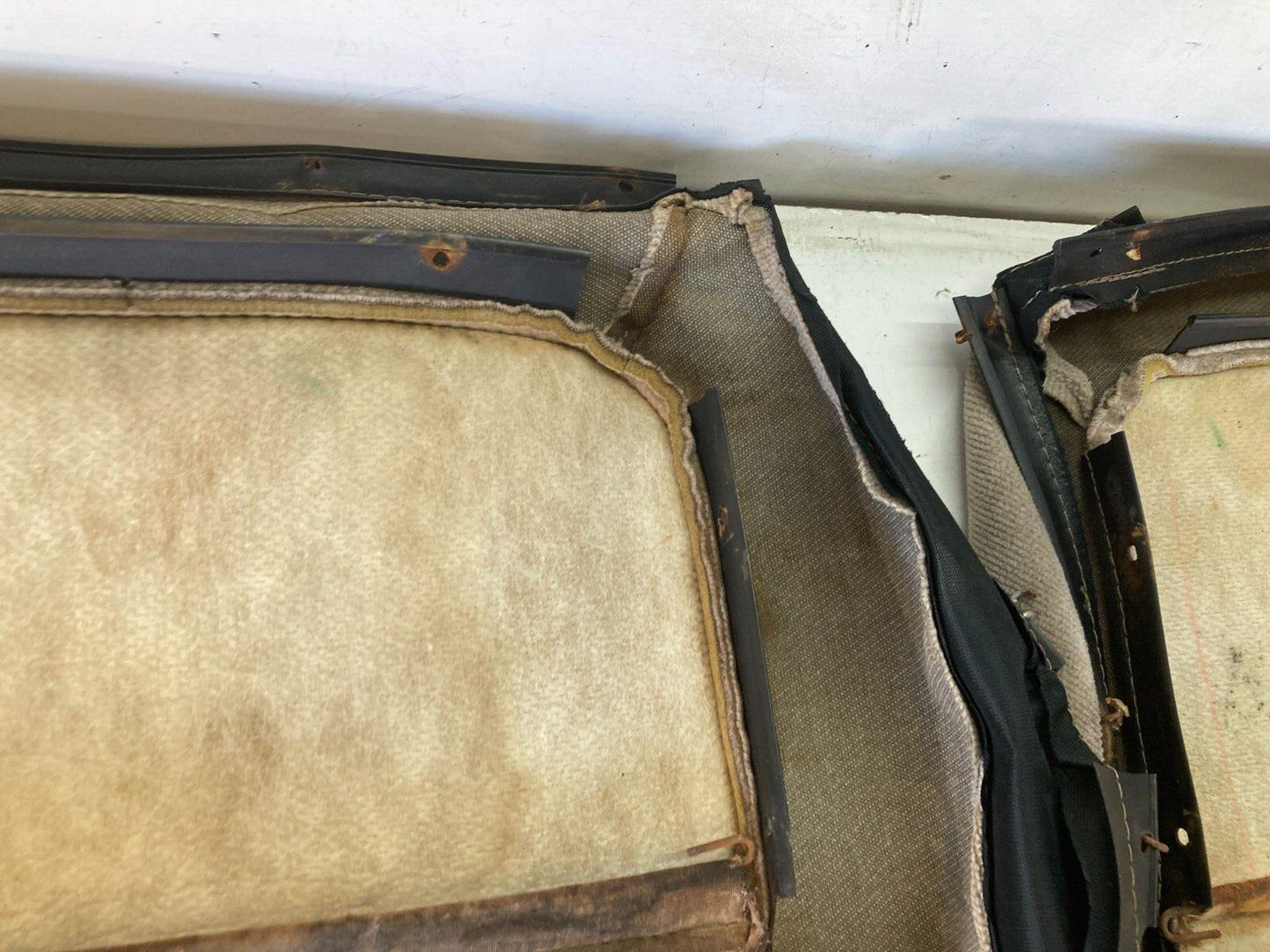 94 - 01 Acura Integra REAR Seat Lower Cloth Skin SET LH RH TAN OEM