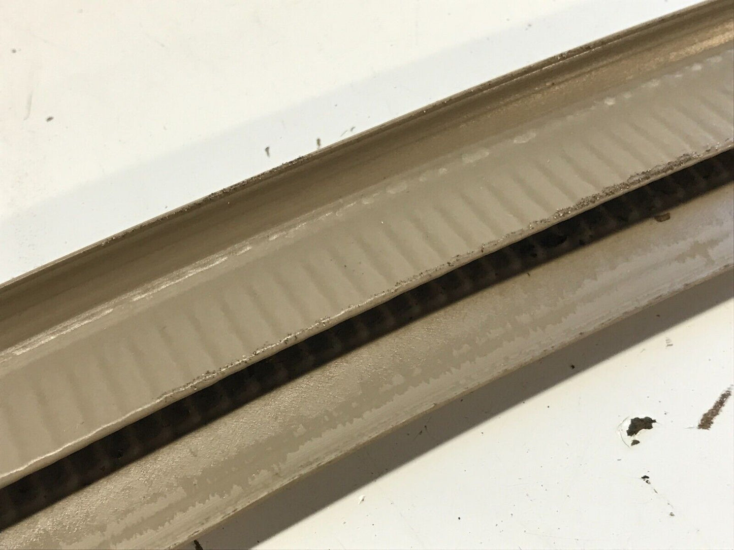 94-01 Acura Integra Rear Hatch Trunk Lower Strip Gasket Seal Tan