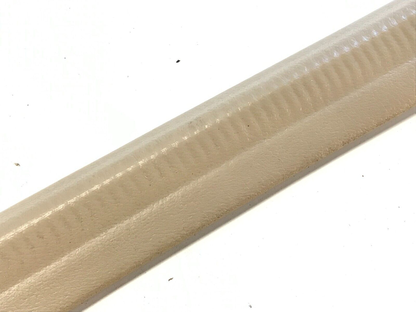94-01 Acura Integra Rear Hatch Trunk Lower Strip Gasket Seal Tan
