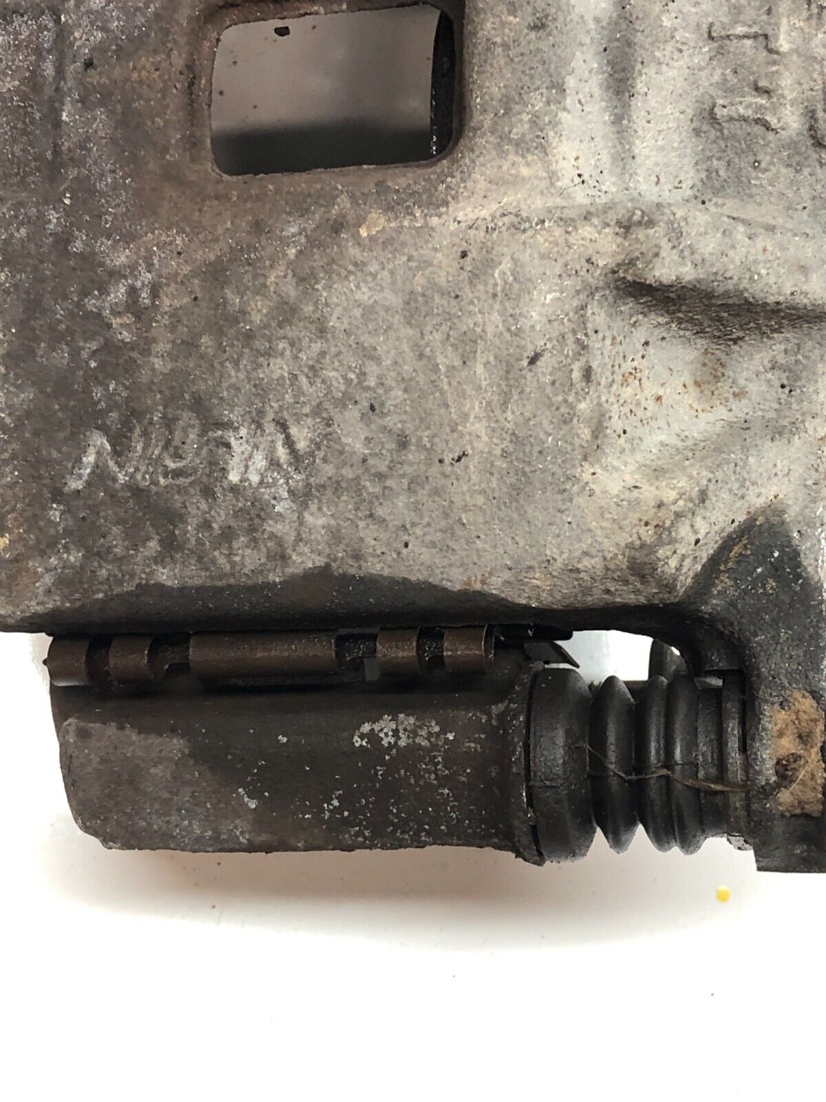 94 - 01 Acura Integra Front RH Passenger Brake Caliper OEM NISIN