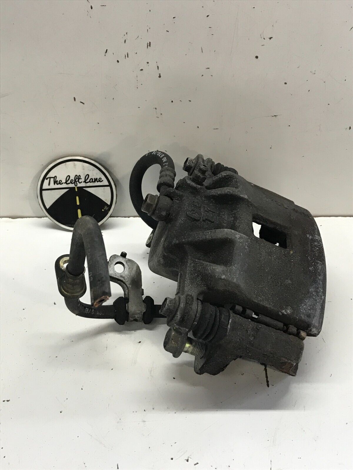 94 - 01 Acura Integra Front Driver Side Brake Caliper LH OEM NISIN