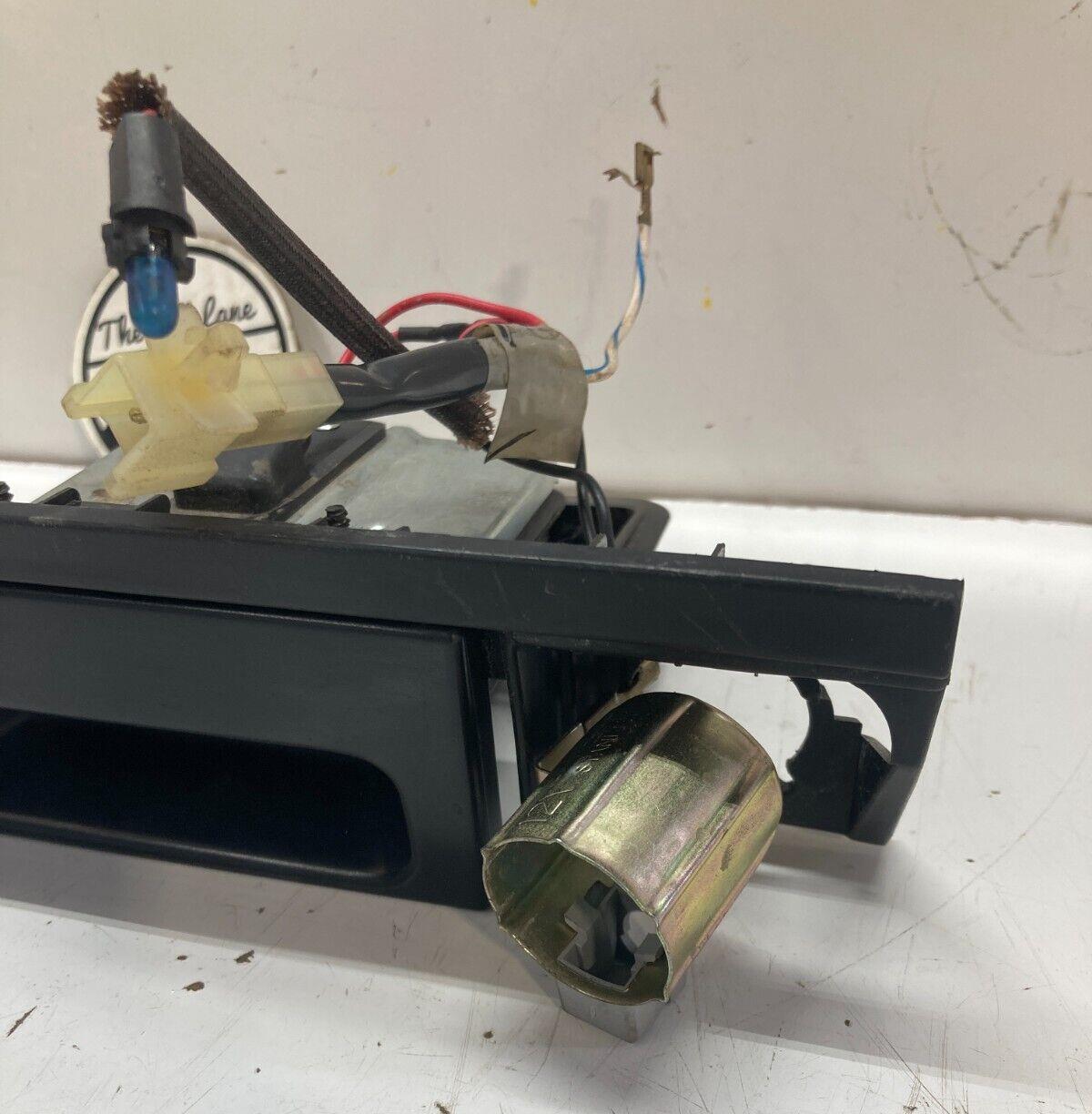 94-01 ACURA INTEGRA 12V POWER SOCKET LIGHTER OUTLET CHARGER ASHTRAY OEM