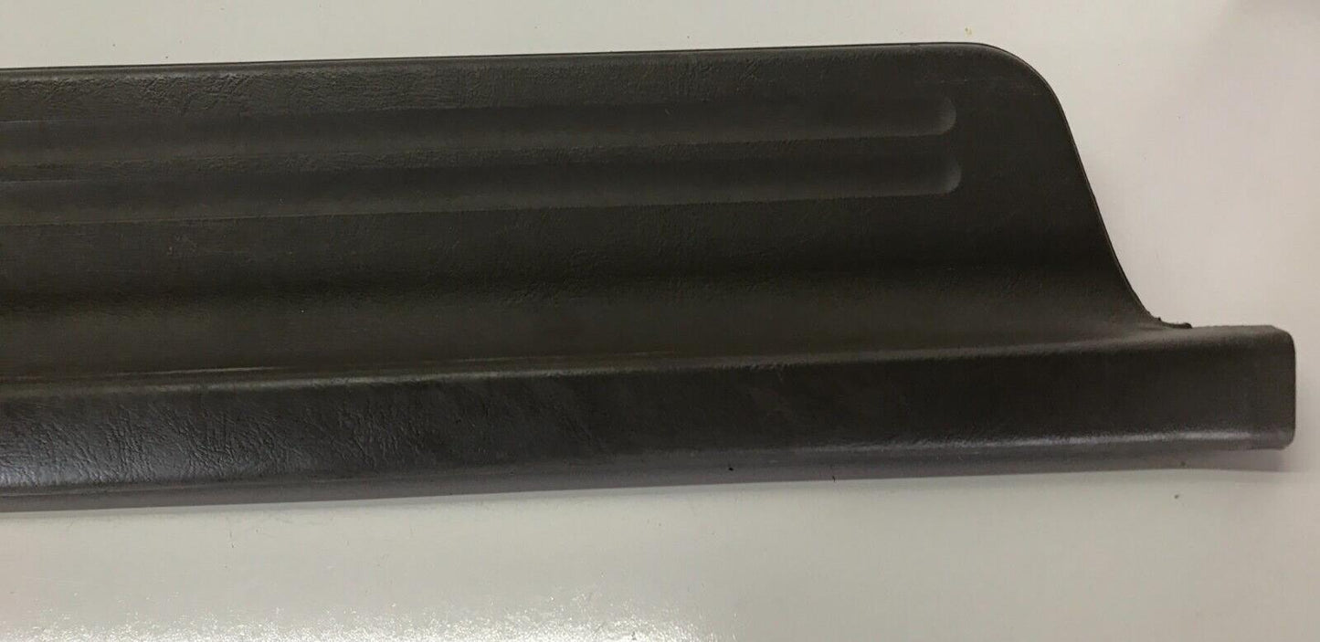 94-01 Acura Integra Lower Door Sill Scuff Plate Tan