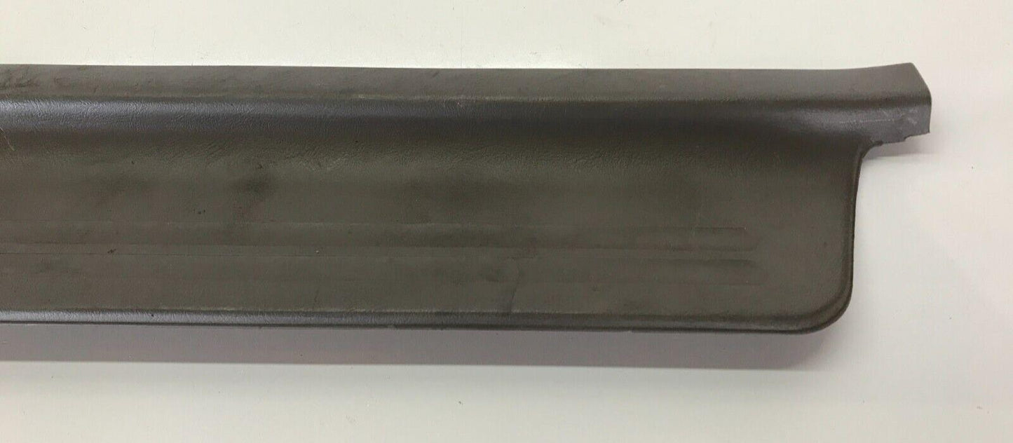94-01 Acura Integra Lower Door Sill Scuff Plate Tan