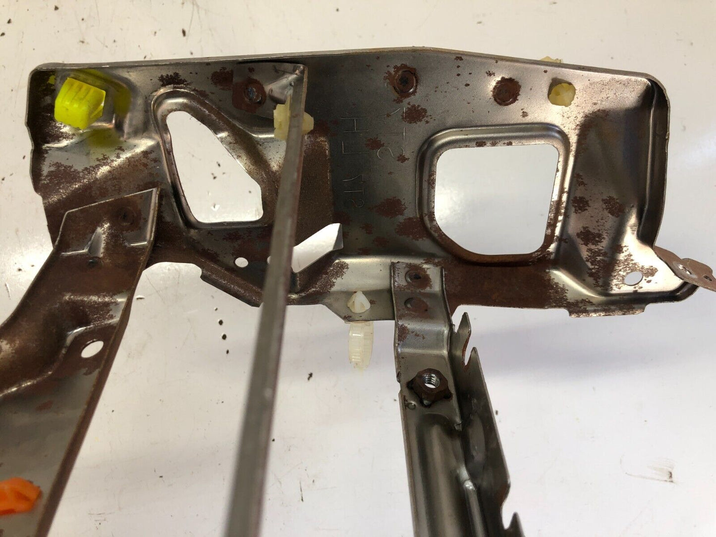 94-01 Acura Integra Center Dashboard Radio AC Heater Metal Bracket OEM