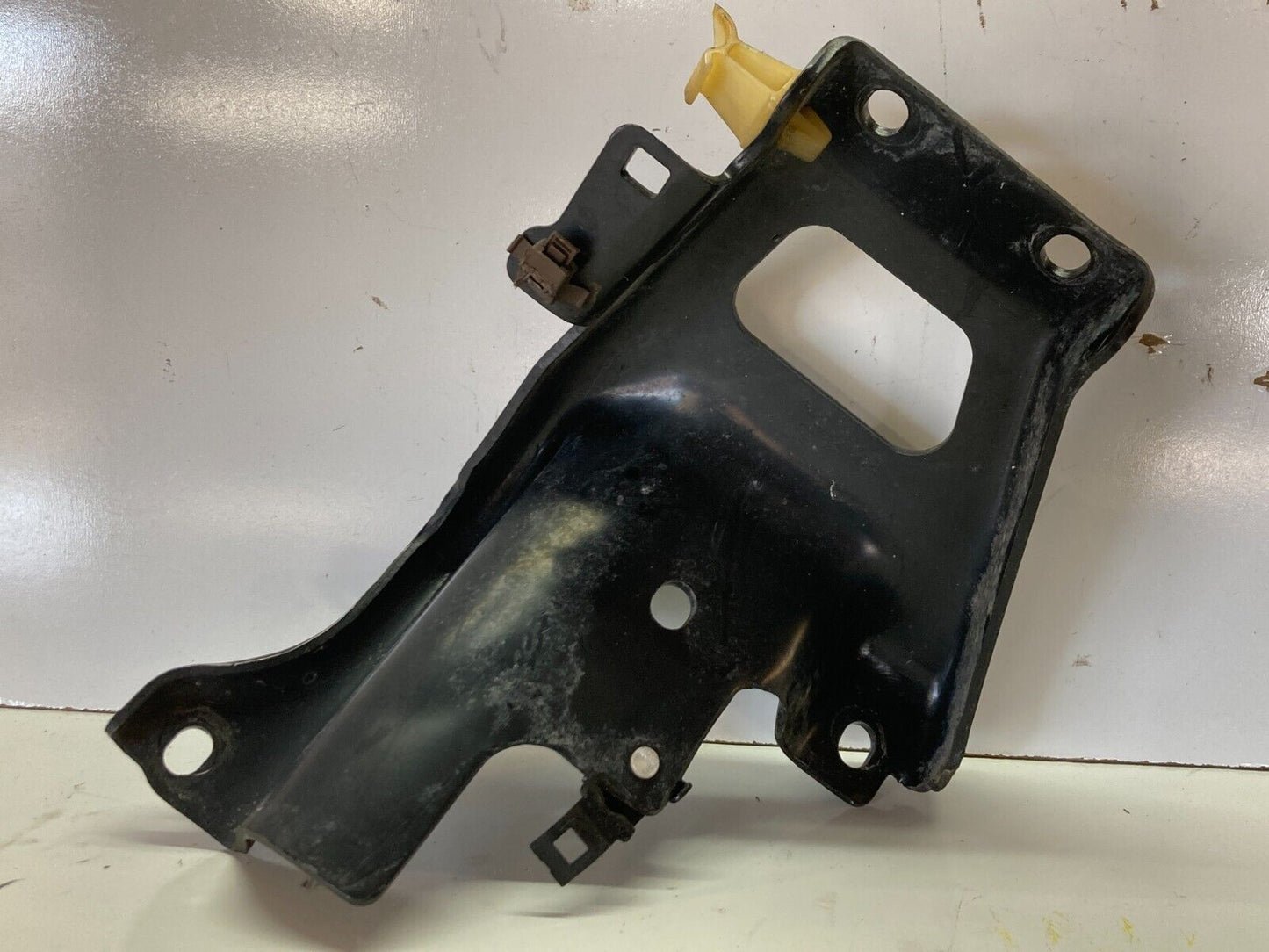 94 - 01 Acura Integra LS RS B18Intake Manifold Support Bracket OEM