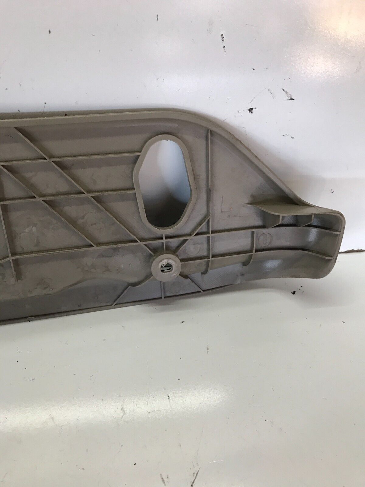 94-01 ACURA INTEGRA LH SIDE LOWER SEAT TRIM COVER PLASTIC DRIVER TAN OEM