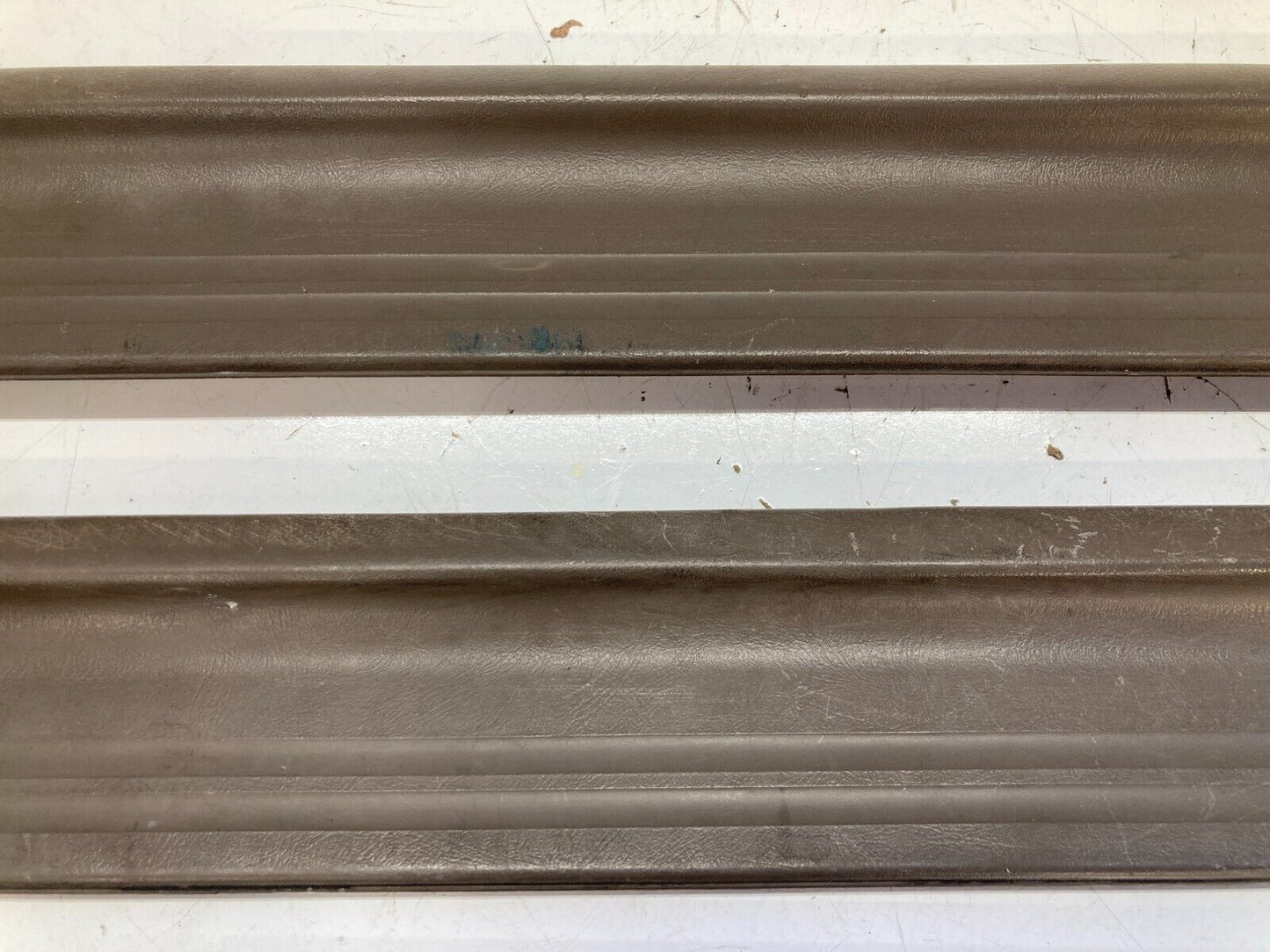 94-01 Acura Integra Lower Tan Door Sill Scuff Trim OEM
