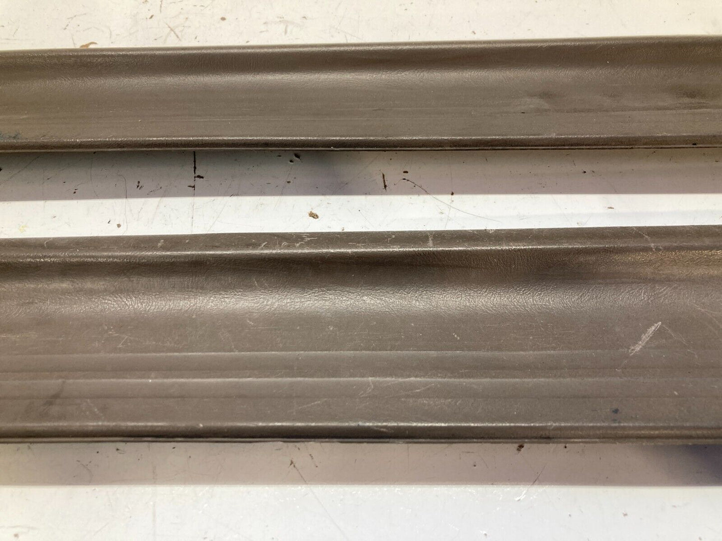 94-01 Acura Integra Lower Tan Door Sill Scuff Trim OEM