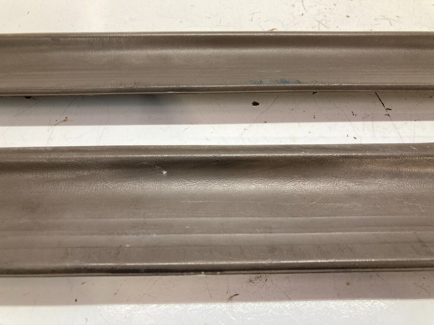94-01 Acura Integra Lower Tan Door Sill Scuff Trim OEM