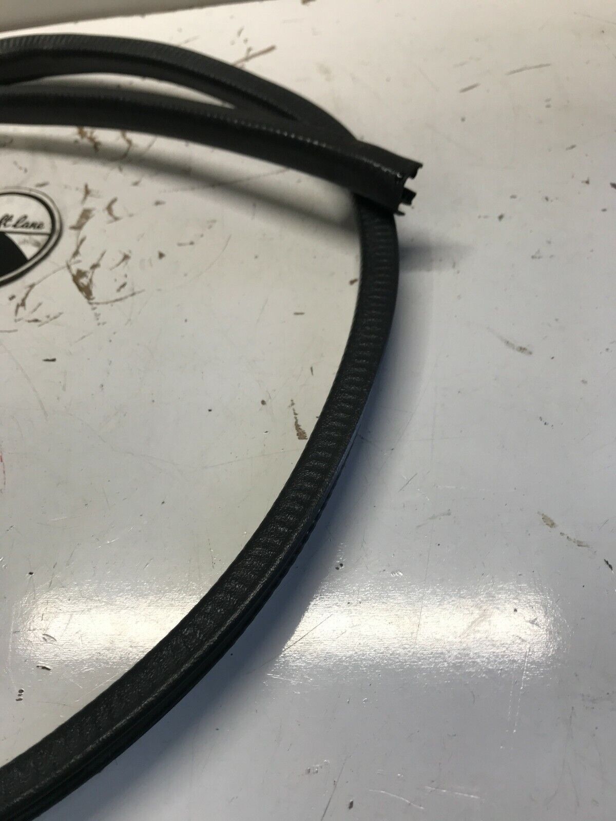 94 - 01 Acura Integra LH Door Weather Strip U Channel Rubber