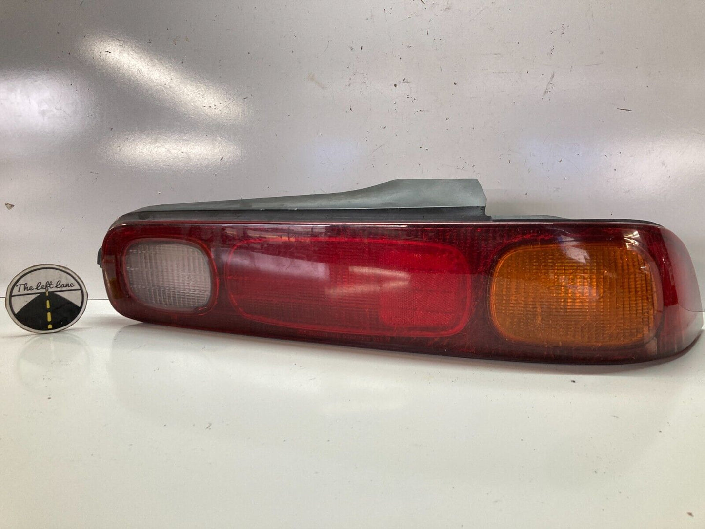 94-97 Acura Integra Hatchback Tail Light Passenger Side Right RH OEM Koto