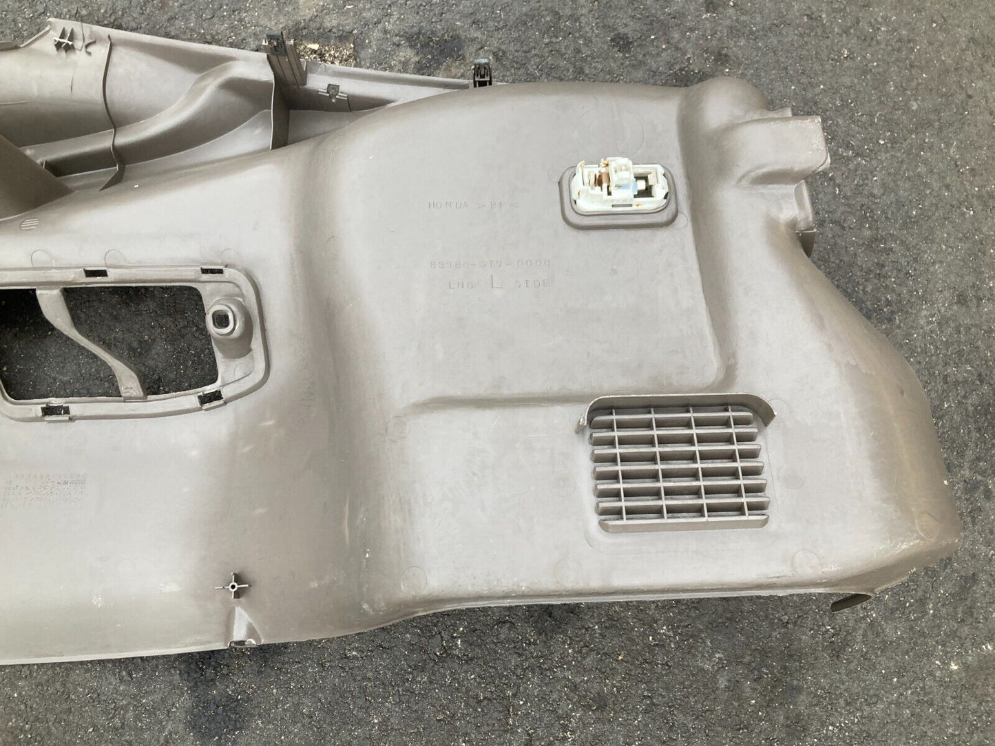 94-01 ACURA INTEGRA 2 DOOR LEFT & RIGHT REAR 1/4 QUARTER PANEL TRIM TAN
