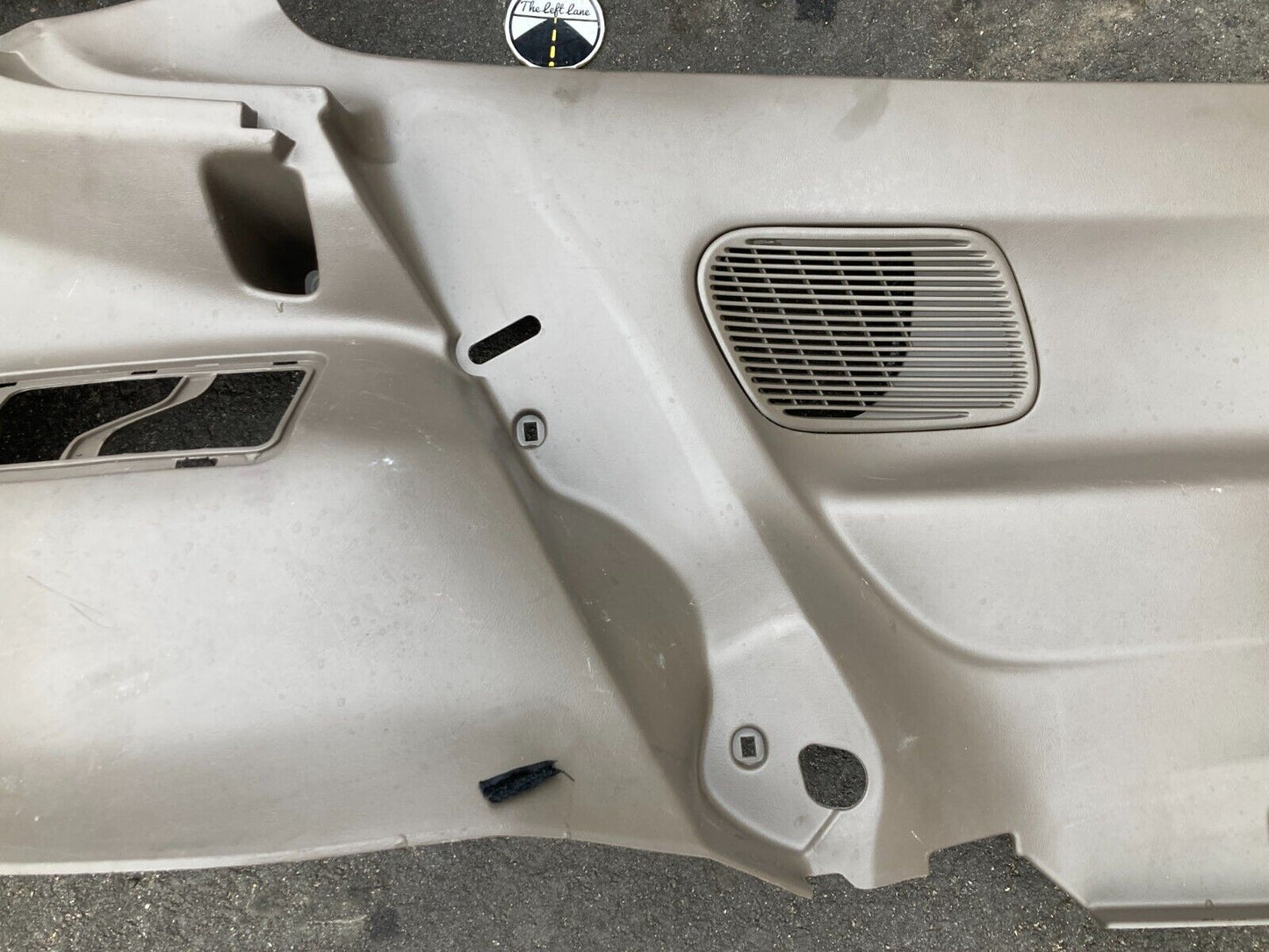 94-01 ACURA INTEGRA 2 DOOR LEFT & RIGHT REAR 1/4 QUARTER PANEL TRIM TAN