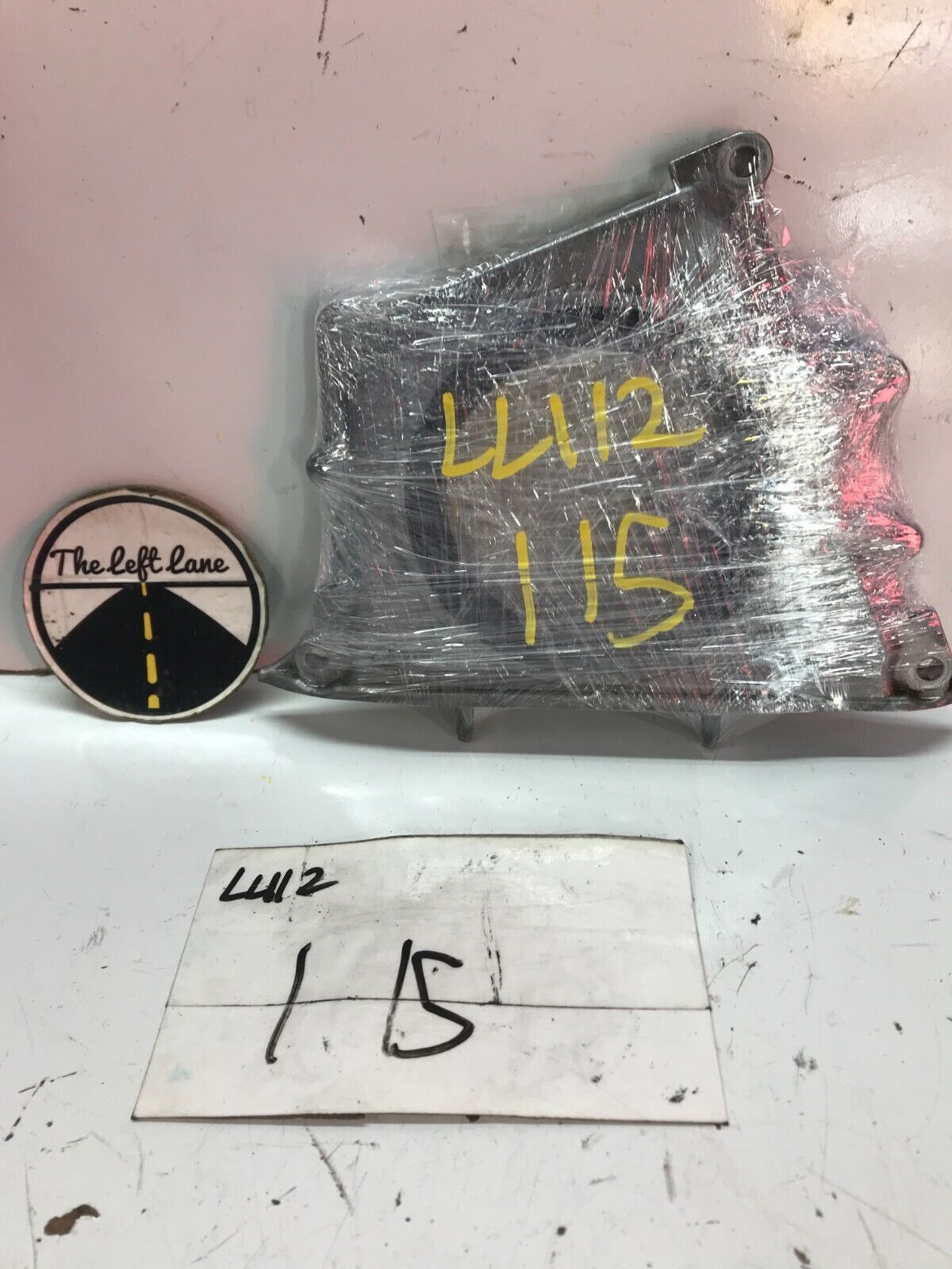 94 - 01 Acura Integra CRV B18 B20 Rear Main Seal Carrier