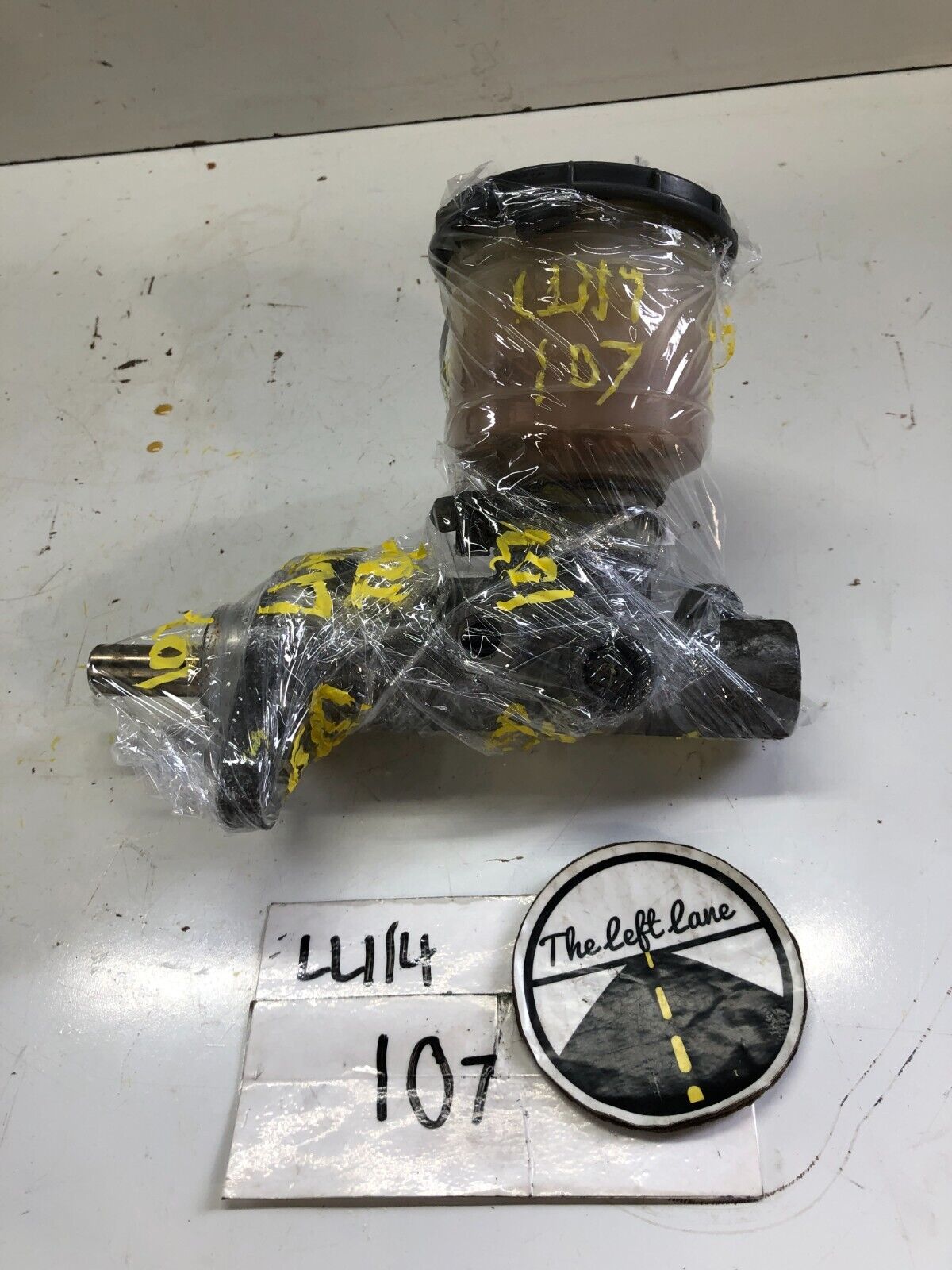 94-01 Acura Integra Brake Booster OEM