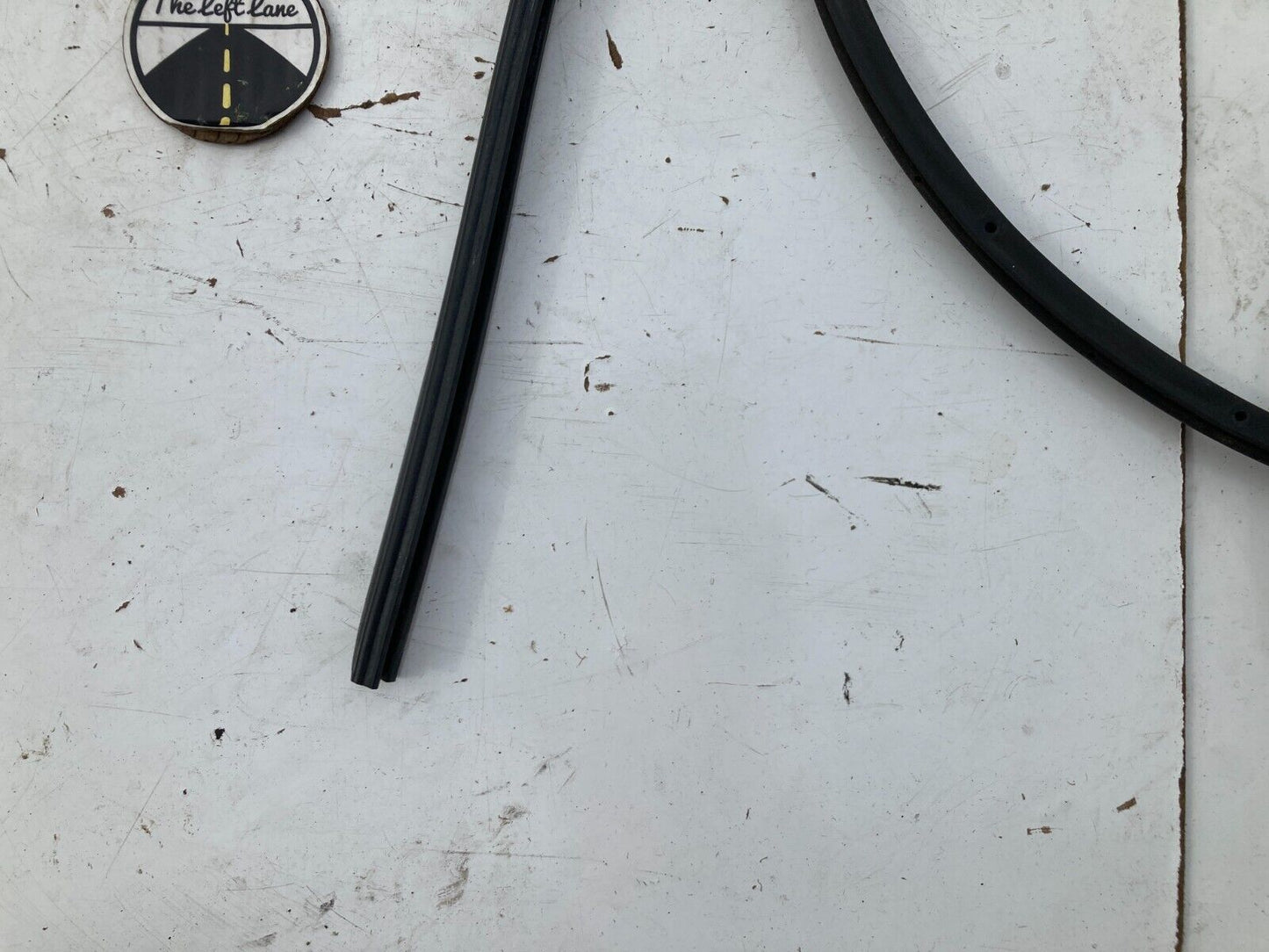 94 - 01 Acura Integra 2 Door weather seal lot lh rh front set