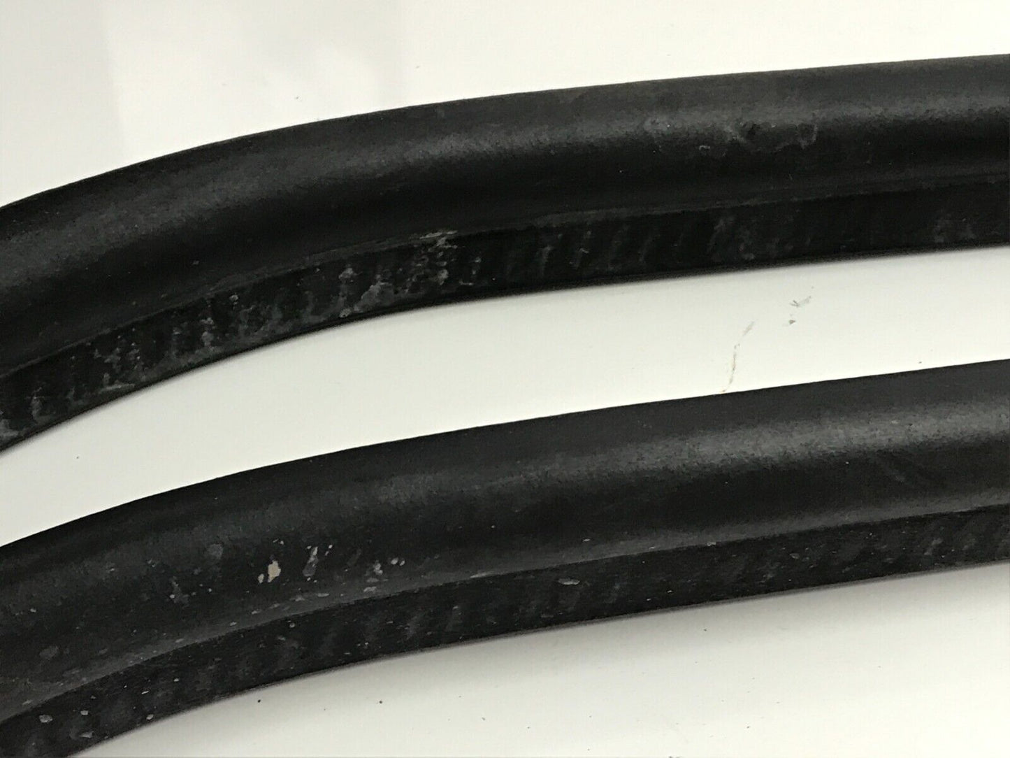 92-96 Chevrolet Corvette C4 Fender / Wheel Well Rubber Gasket Seal OEM