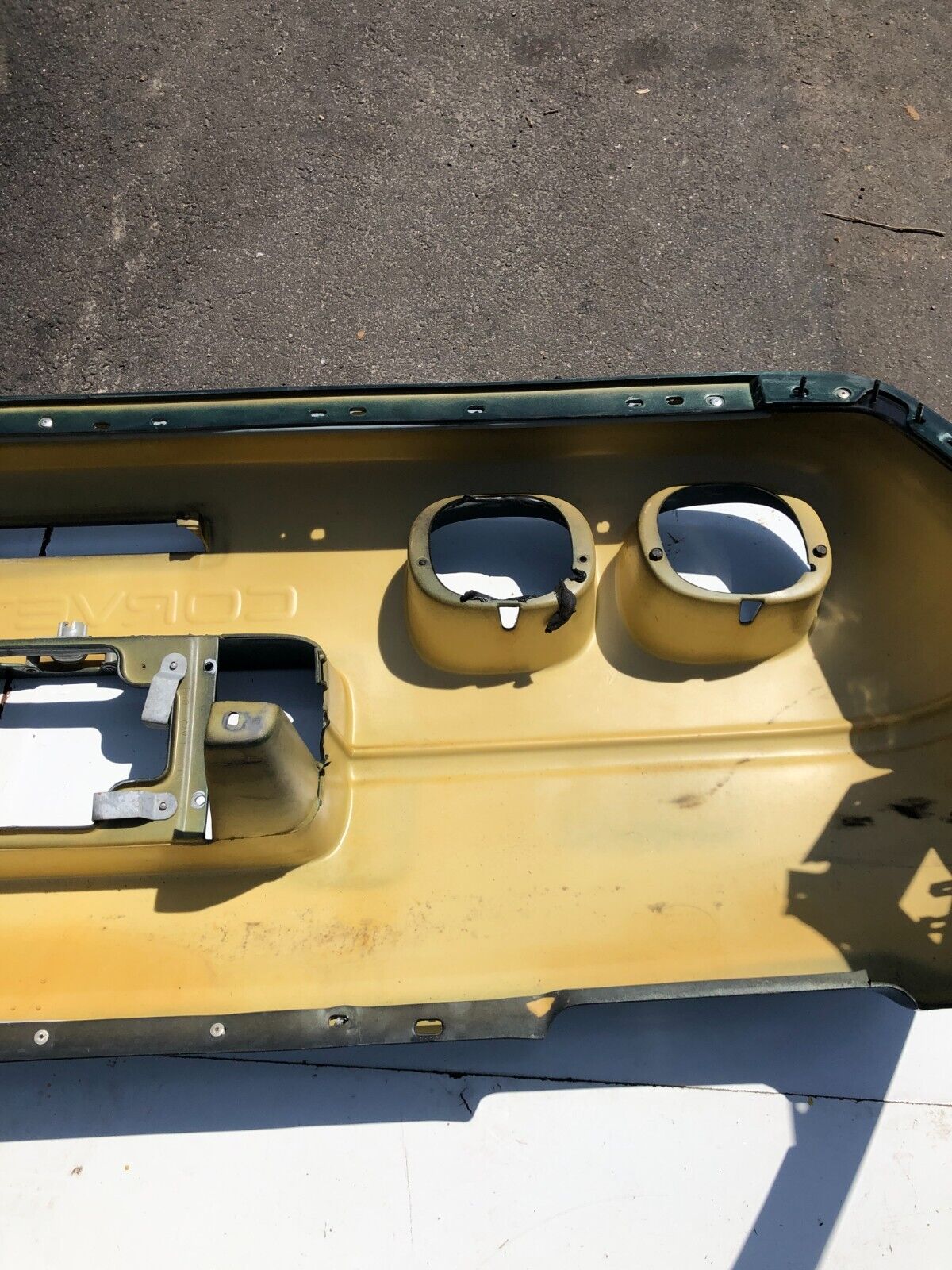 1991 - 96 C4 Corvette REAR Bumper Cover Facia Green OEM -- Pick up or Freight