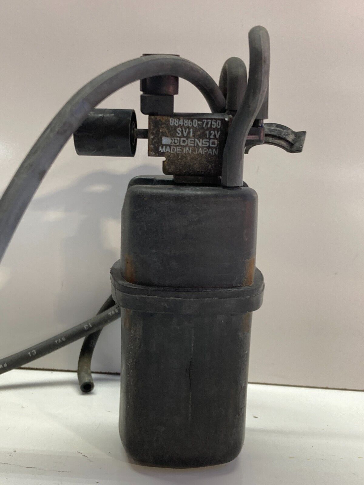 94-01 Honda Acura Integra Vapor Canister & Solenoid Valve OEM