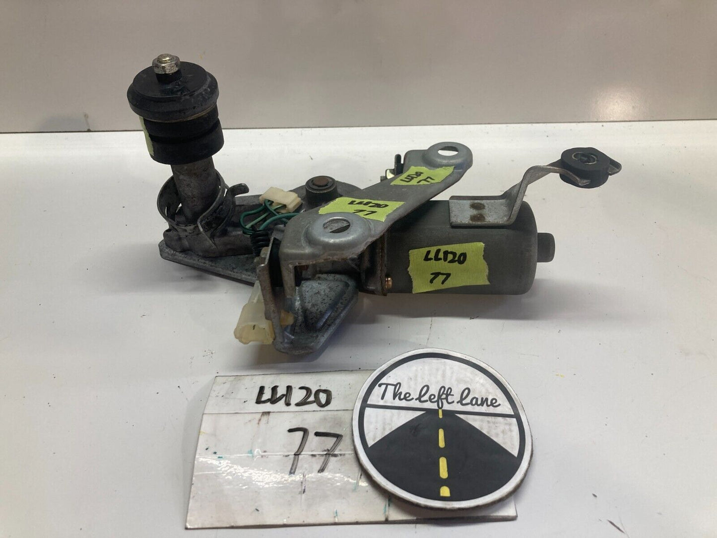 94 - 01 Acura Integra Rear Hatch Windshield wiper Motor OEM